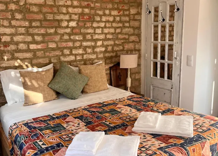 Snug Houseguests Лісабон