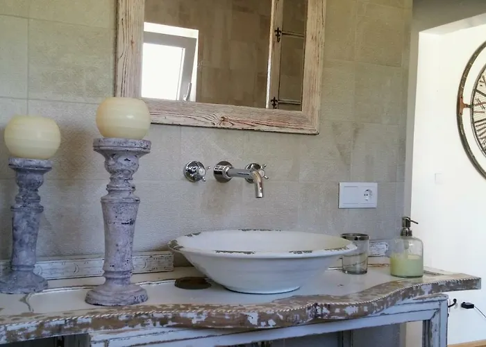 Гостьовий будинок Snug Houseguests Лісабон