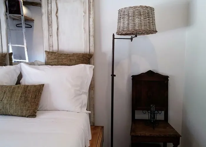 Гостьовий будинок Snug Houseguests Лісабон