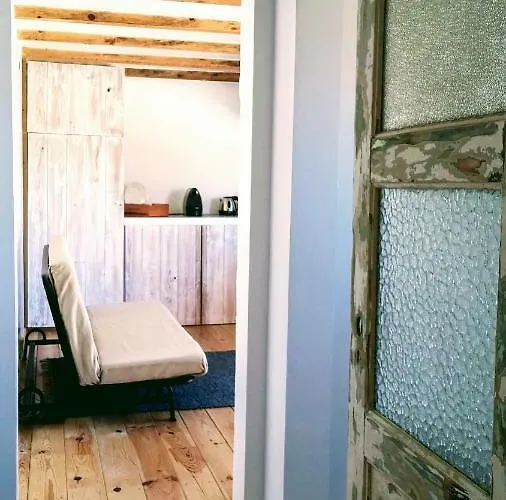 Snug Houseguests Pensionat 4*